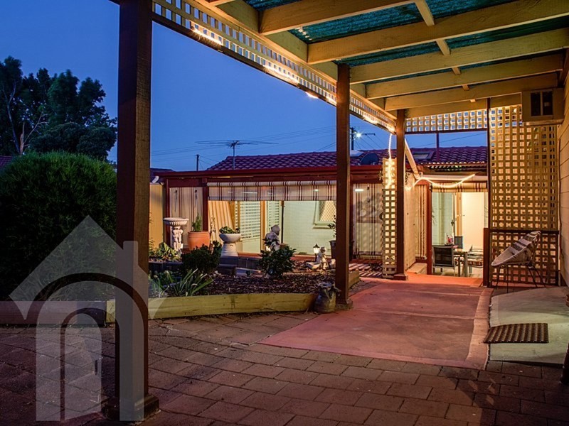 17 Rosemary Terrace, Morphett Vale SA 5162