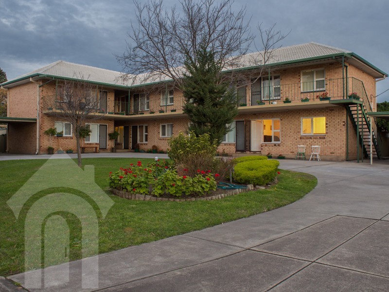 1/8a Jervois Street, Glenelg North SA 5045