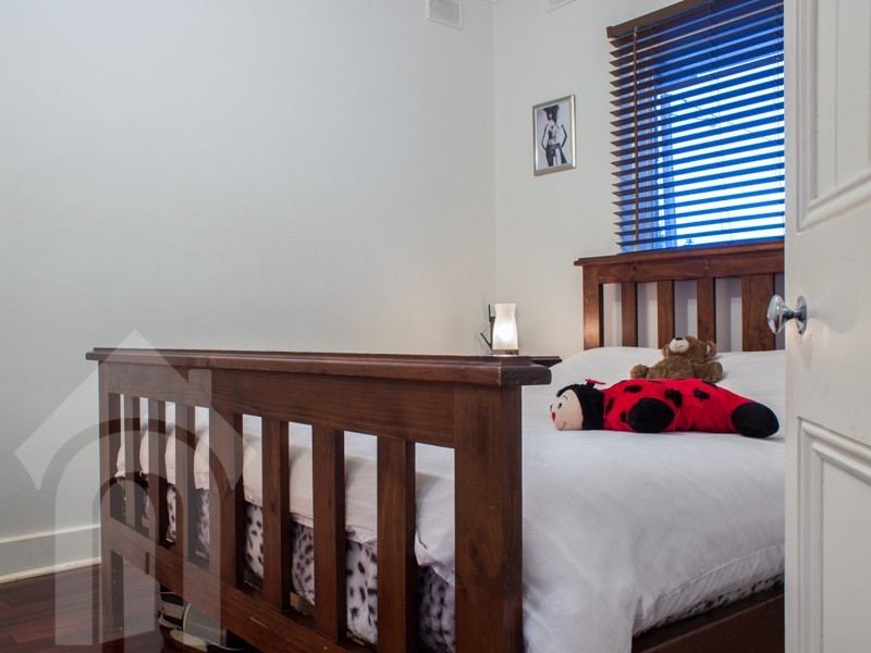 1/8a Jervois Street, Glenelg North SA 5045