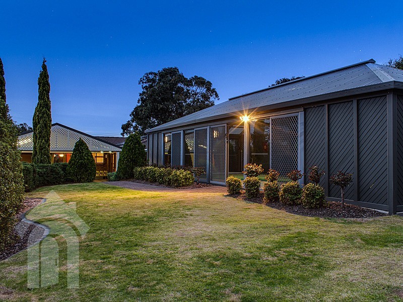202 Chandlers Hill Road, Happy Valley SA 5159