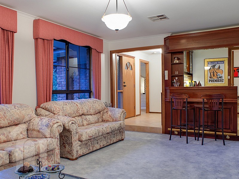 202 Chandlers Hill Road, Happy Valley SA 5159