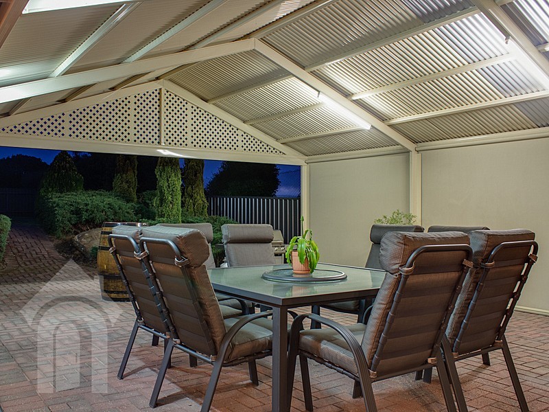 202 Chandlers Hill Road, Happy Valley SA 5159