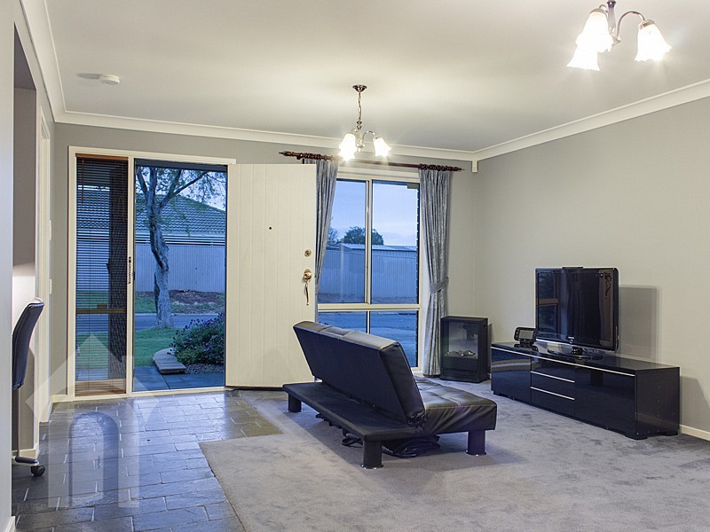 22 Windlass Square, Seaford Rise SA 5169
