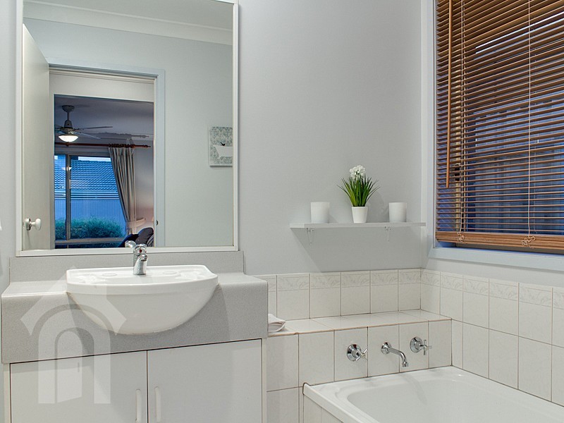 22 Windlass Square, Seaford Rise SA 5169
