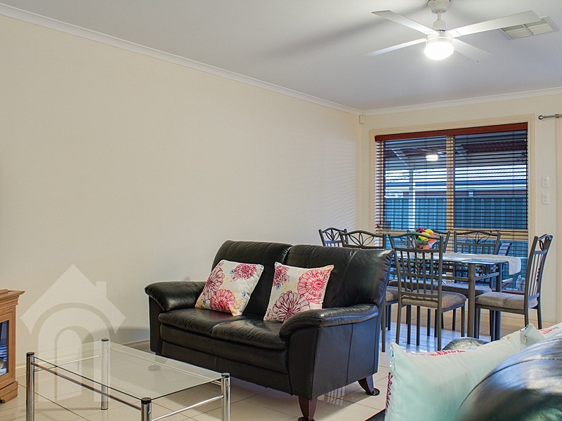17 Erebus Circuit, Morphett Vale SA 5162