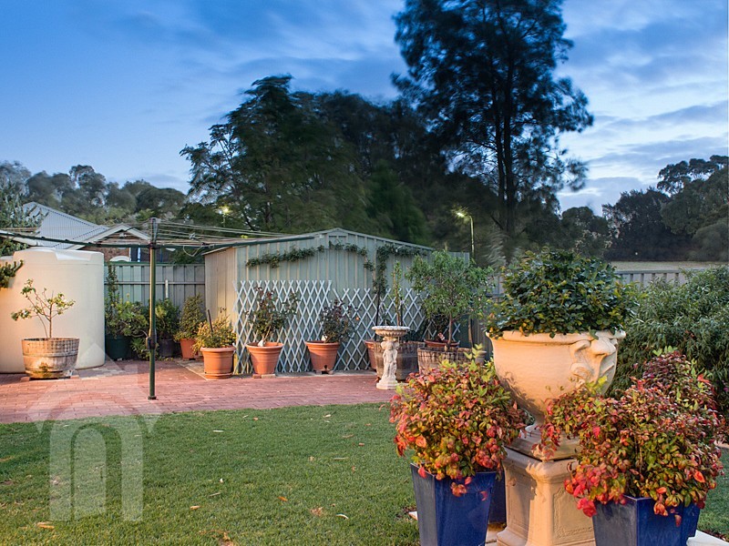17 Erebus Circuit, Morphett Vale SA 5162