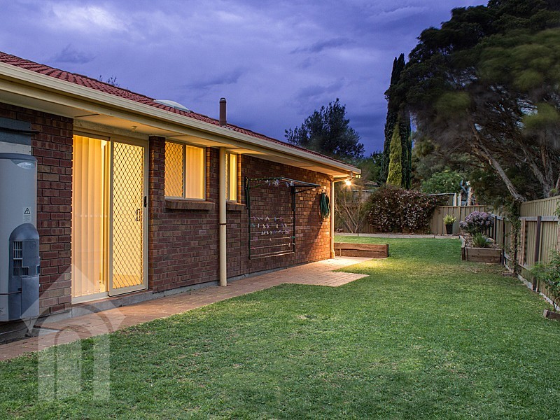 73 Emmerson Drive, Morphett Vale SA 5162