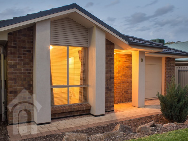 9 Rajah Street, Morphett Vale SA 5162