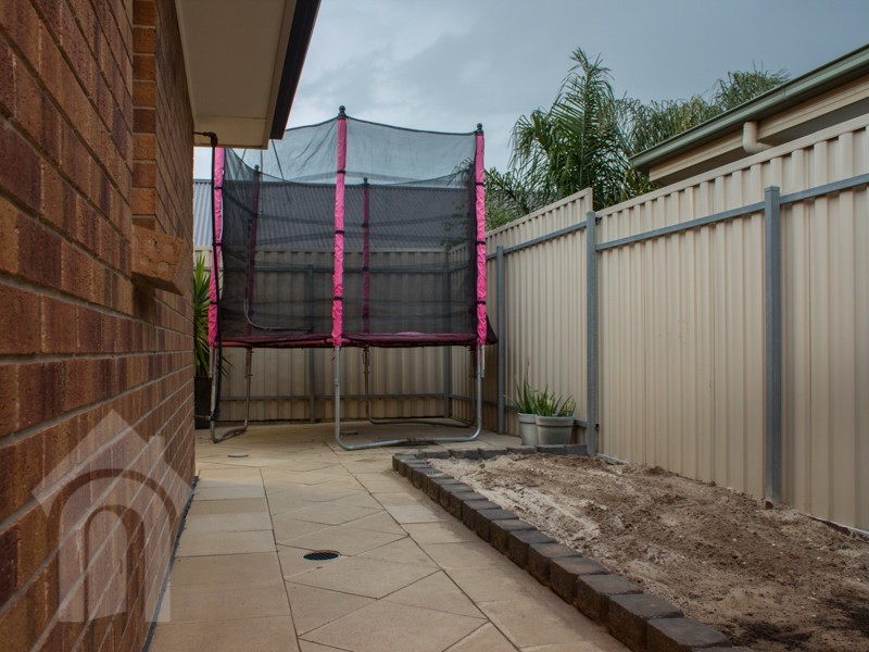 9 Rajah Street, Morphett Vale SA 5162