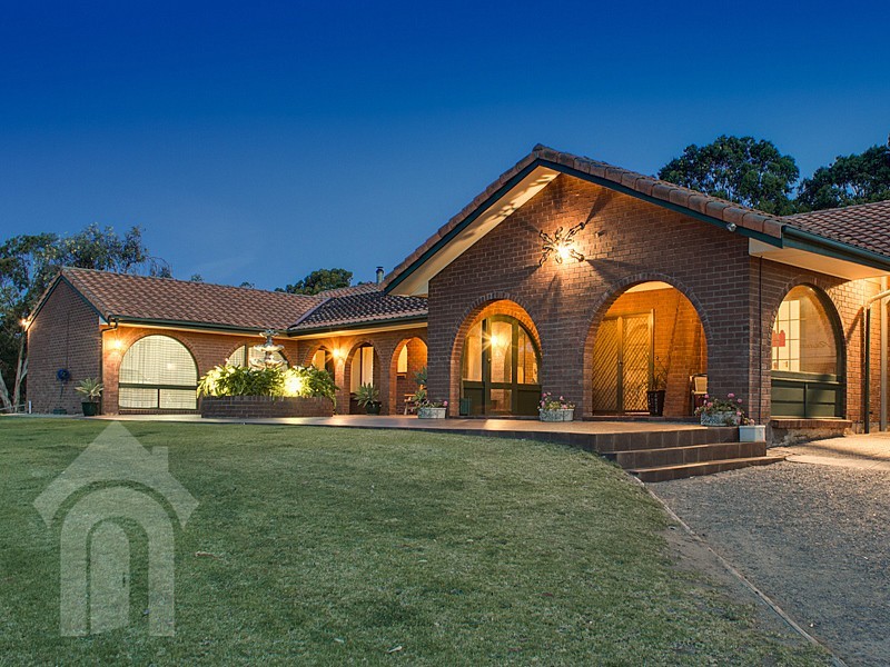 17 Coxs Hill Road, Onkaparinga Hills SA 5163