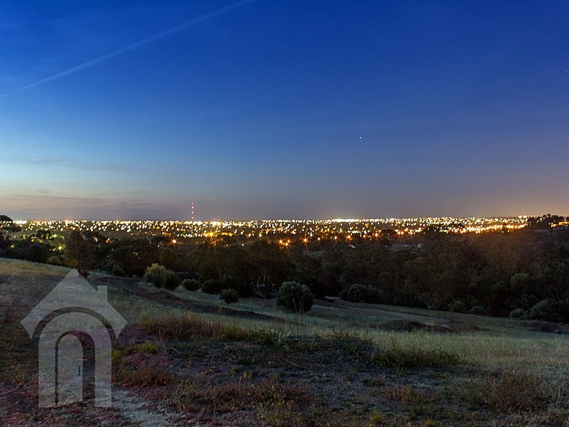17 Coxs Hill Road, Onkaparinga Hills SA 5163