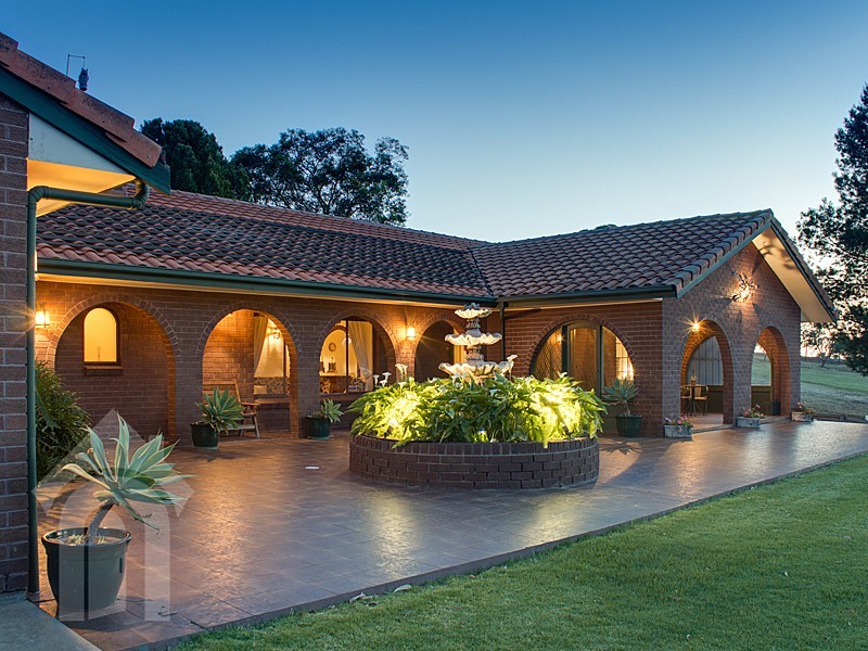 17 Coxs Hill Road, Onkaparinga Hills SA 5163