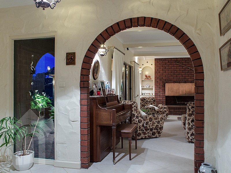17 Coxs Hill Road, Onkaparinga Hills SA 5163