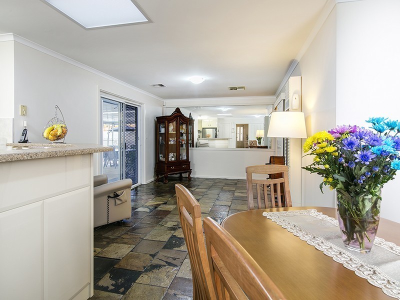 186 The Cove Road, Hallett Cove SA 5158