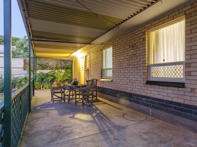 19 Roger Road, Morphett Vale SA 5162