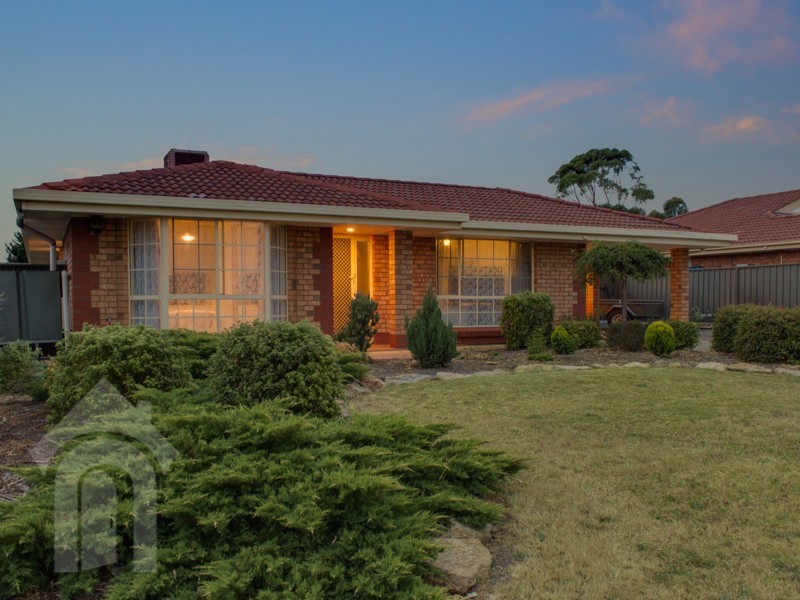 19 Peony Crescent, Morphett Vale SA 5162