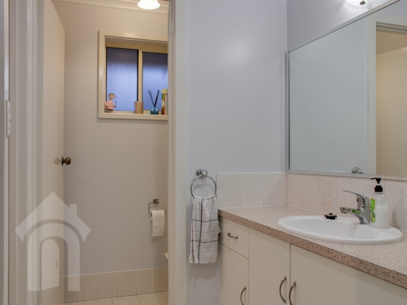 19 Peony Crescent, Morphett Vale SA 5162