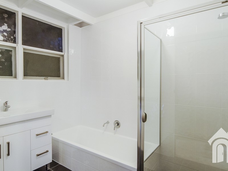 9 Shelley Avenue, Happy Valley SA 5159