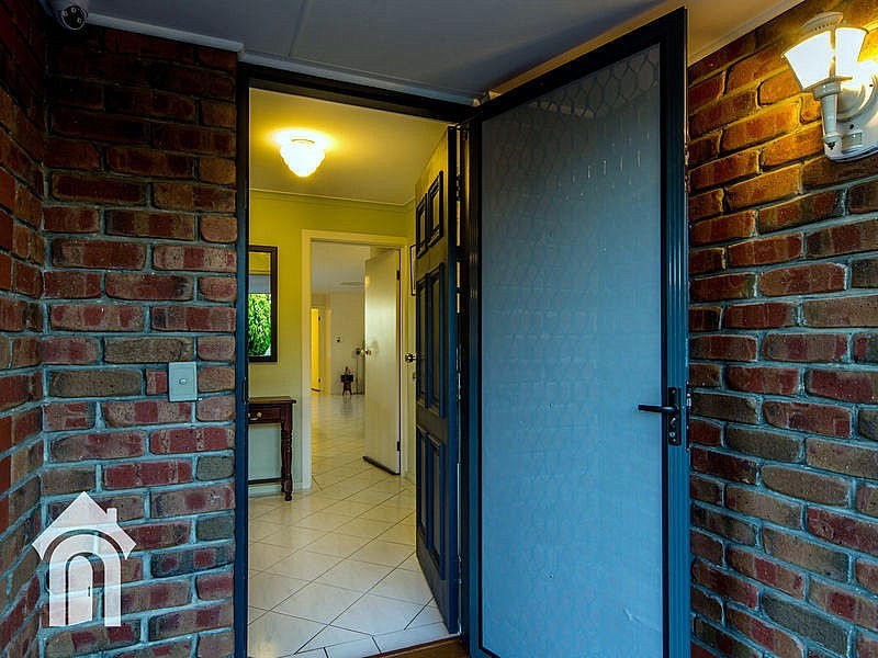 9 Fredrick Drive, Woodcroft SA 5162