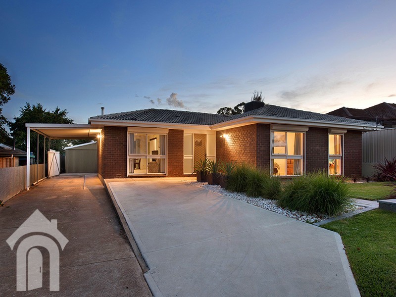 16 Holly Rise, Hackham West SA 5163