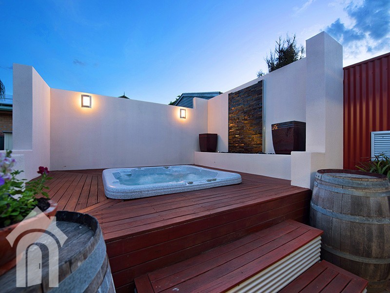 16 Holly Rise, Hackham West SA 5163