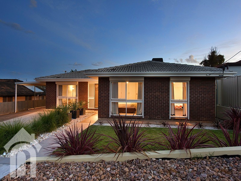 16 Holly Rise, Hackham West SA 5163