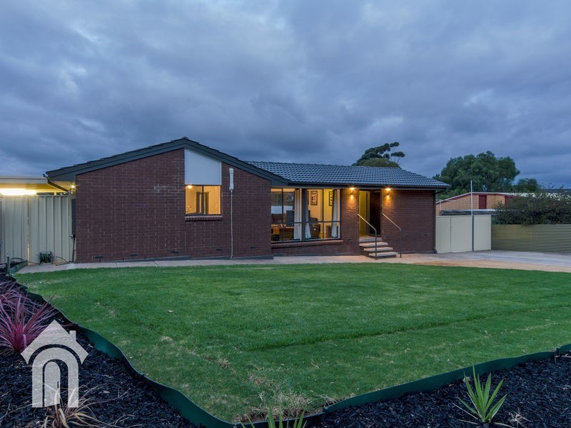 15 Palma Court, Hackham West SA 5163