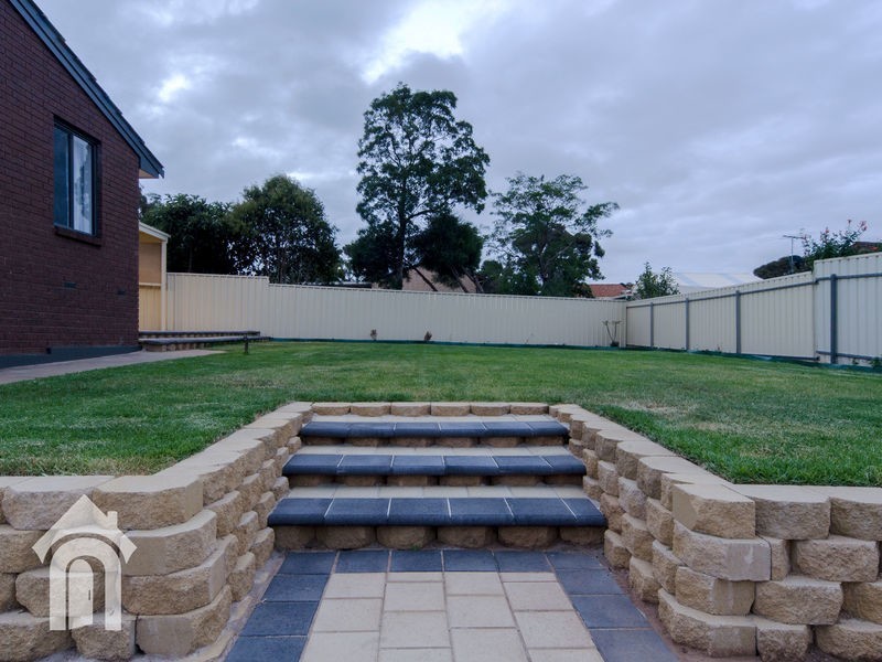 15 Palma Court, Hackham West SA 5163