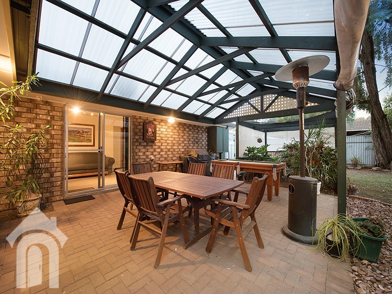 29 Barrdickson Crescent, Happy Valley SA 5159