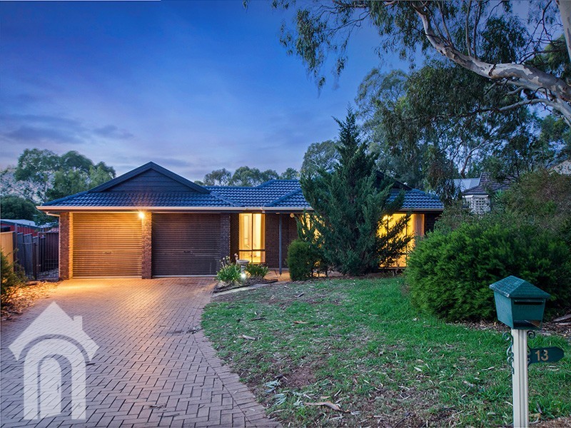 13 Houndsgate Court, Onkaparinga Hills SA 5163