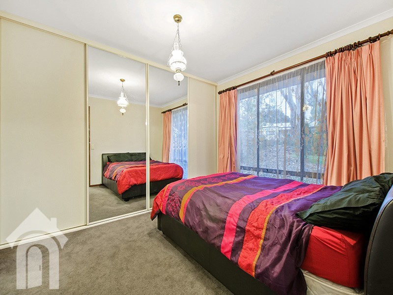 13 Houndsgate Court, Onkaparinga Hills SA 5163