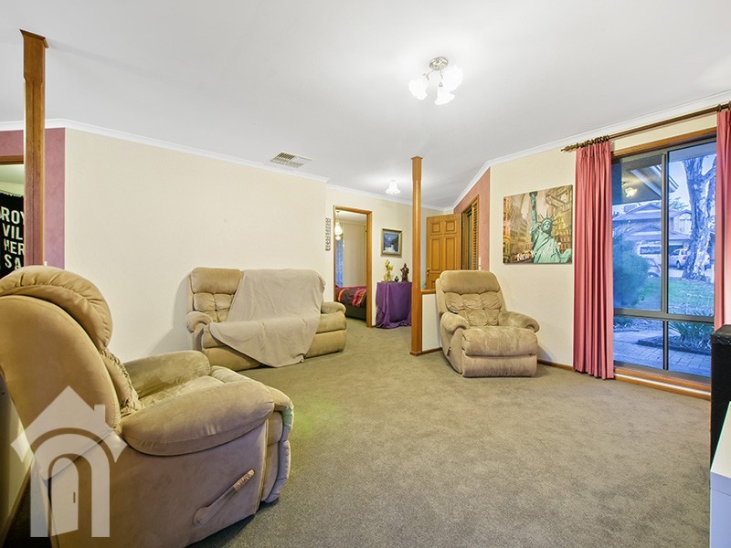 13 Houndsgate Court, Onkaparinga Hills SA 5163