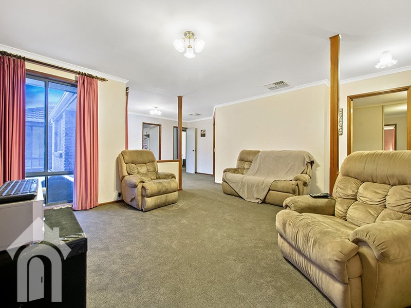 13 Houndsgate Court, Onkaparinga Hills SA 5163