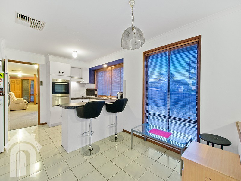 13 Houndsgate Court, Onkaparinga Hills SA 5163