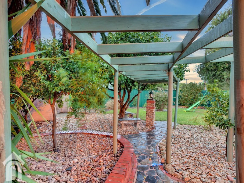 21 Ayre Street, Morphett Vale SA 5162