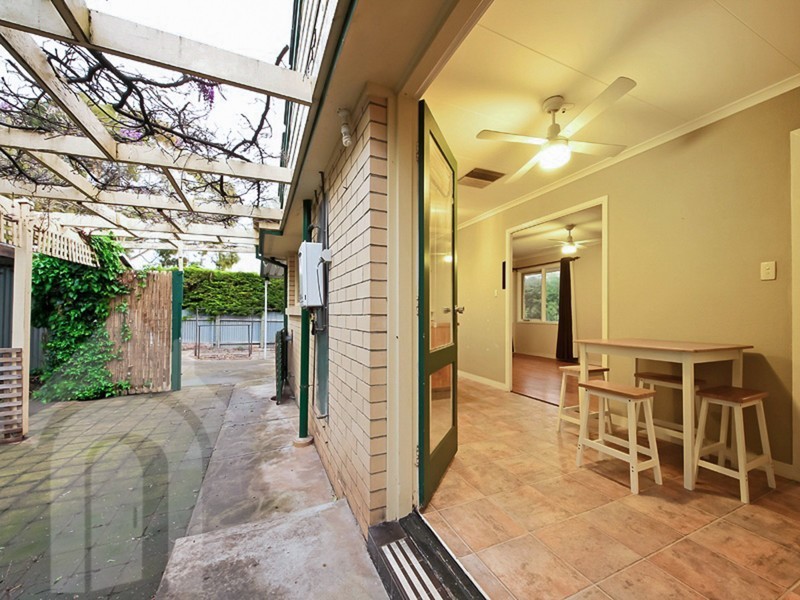 26 Mallett Avenue, Morphett Vale SA 5162