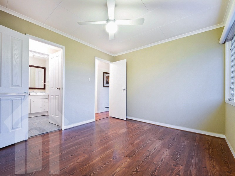 26 Mallett Avenue, Morphett Vale SA 5162
