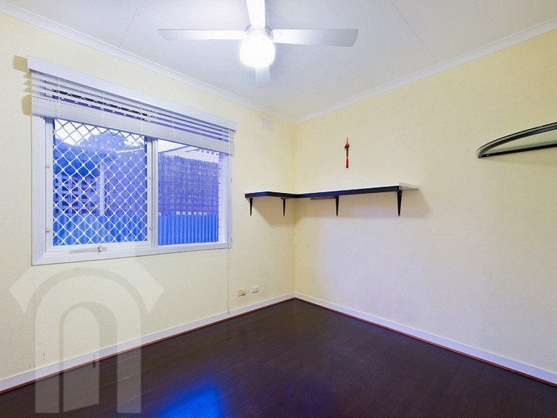 26 Mallett Avenue, Morphett Vale SA 5162