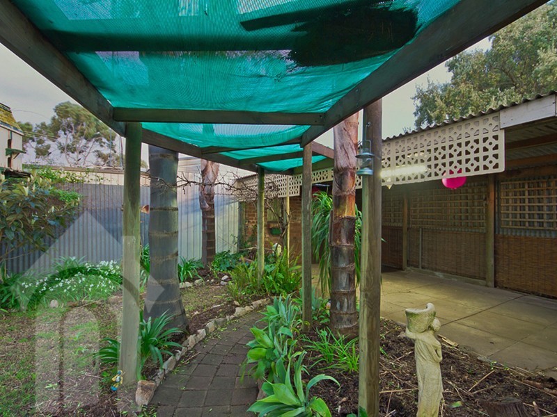 26 Mallett Avenue, Morphett Vale SA 5162