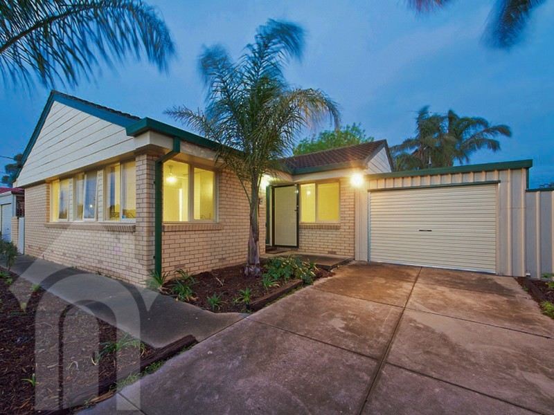 26 Mallett Avenue, Morphett Vale SA 5162