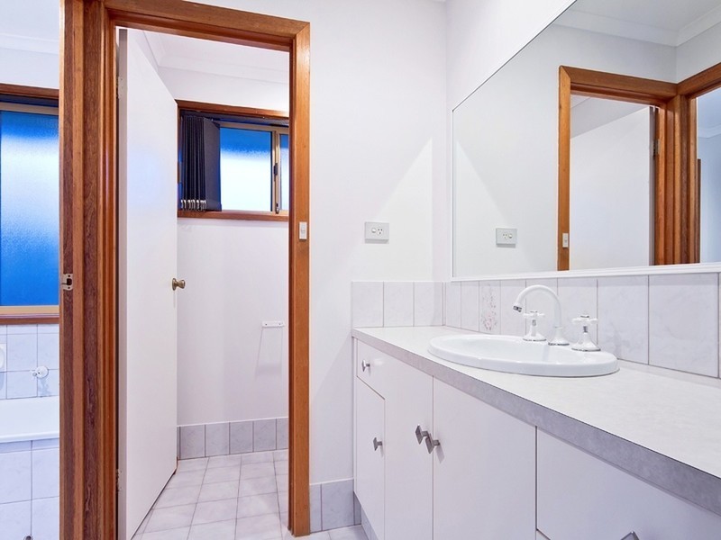 29 Jagger Crescent, Woodcroft SA 5162