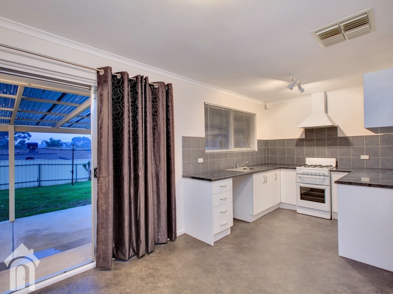 221 Reynell Road, Happy Valley SA 5159