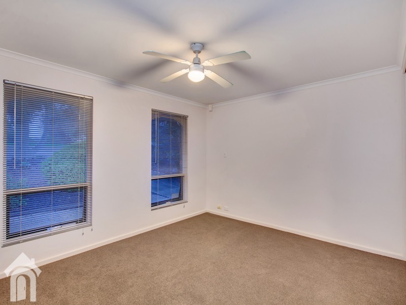 221 Reynell Road, Happy Valley SA 5159