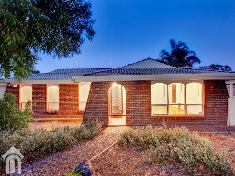 221 Reynell Road, Happy Valley SA 5159