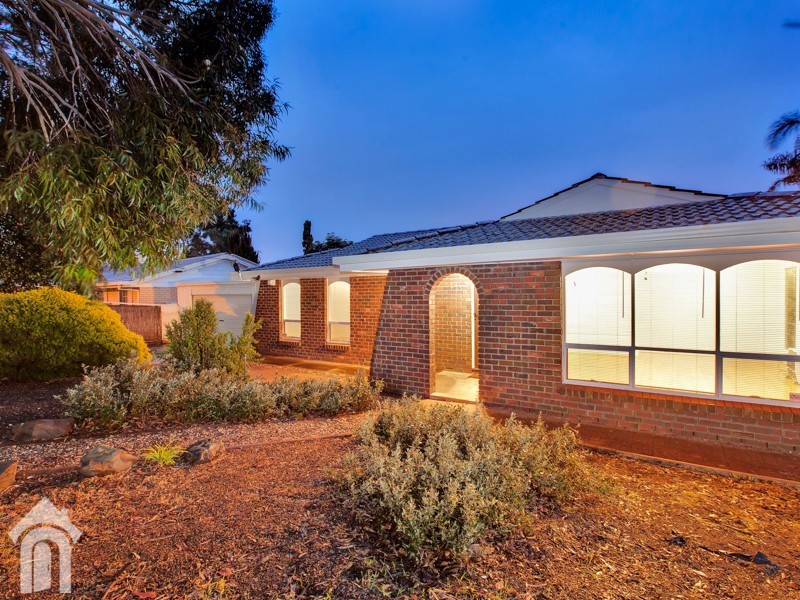 221 Reynell Road, Happy Valley SA 5159