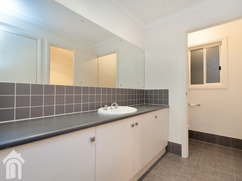 57 Windebanks Road, Aberfoyle Park SA 5159