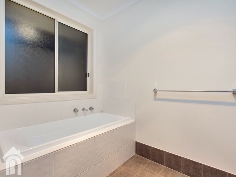 57 Windebanks Road, Aberfoyle Park SA 5159