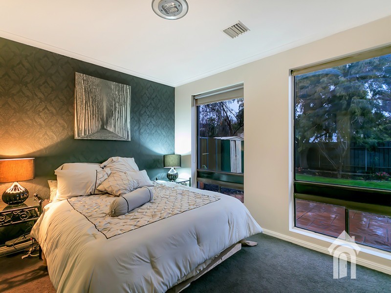 16 Garland Road, Noarlunga Downs SA 5168