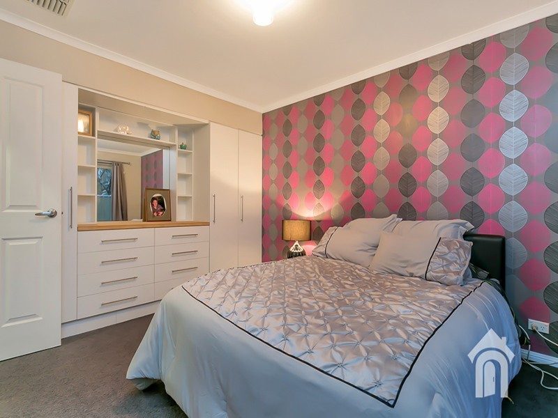 16 Garland Road, Noarlunga Downs SA 5168