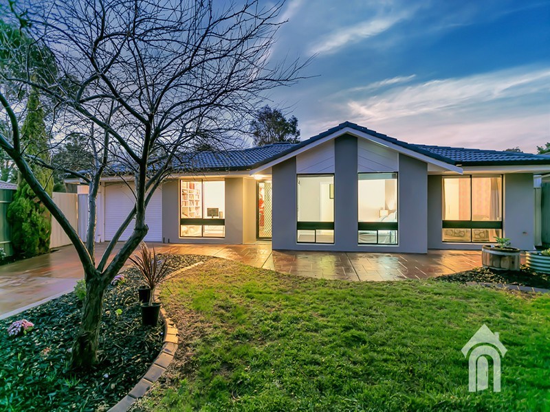 16 Garland Road, Noarlunga Downs SA 5168